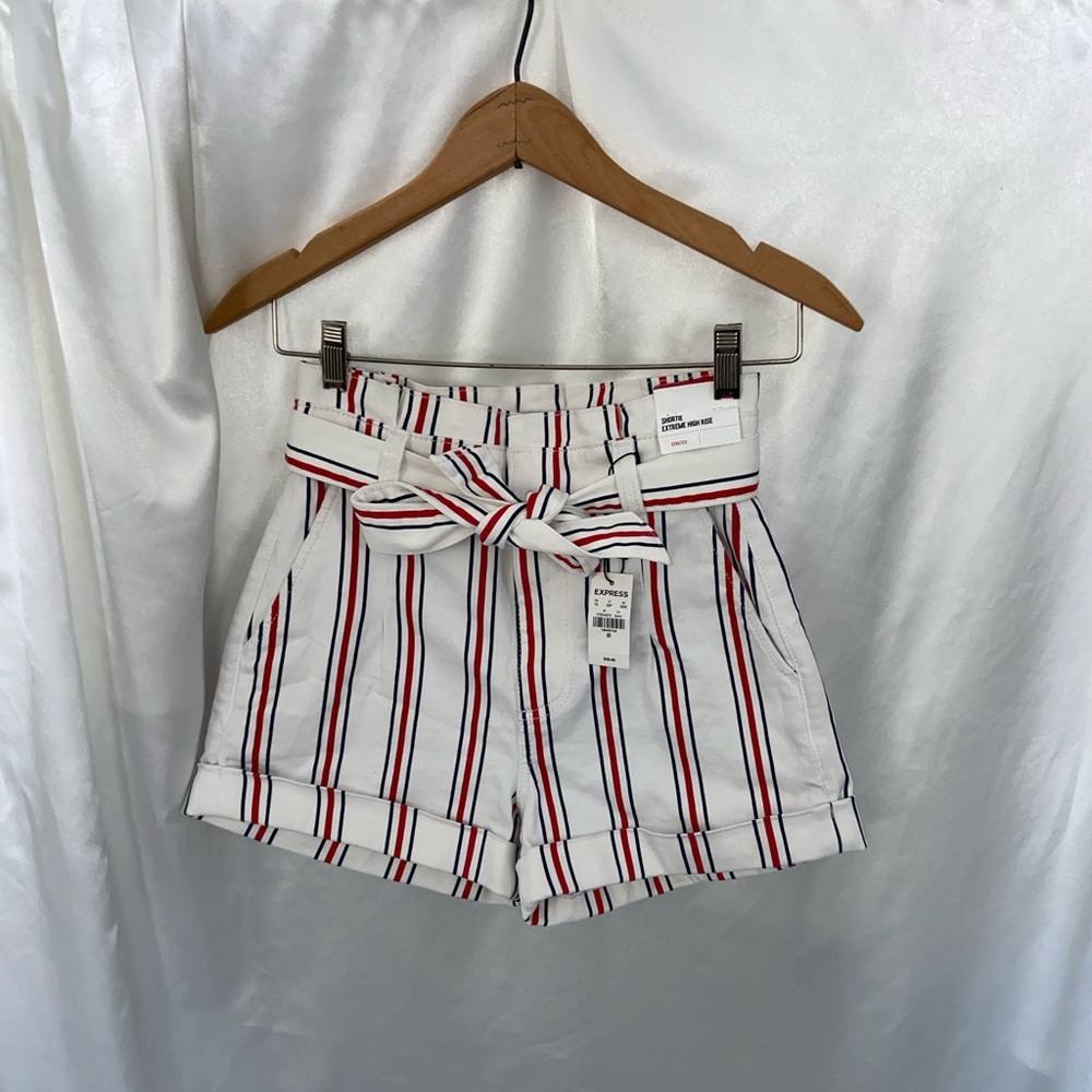 Express 00 High Rise Denim shorts